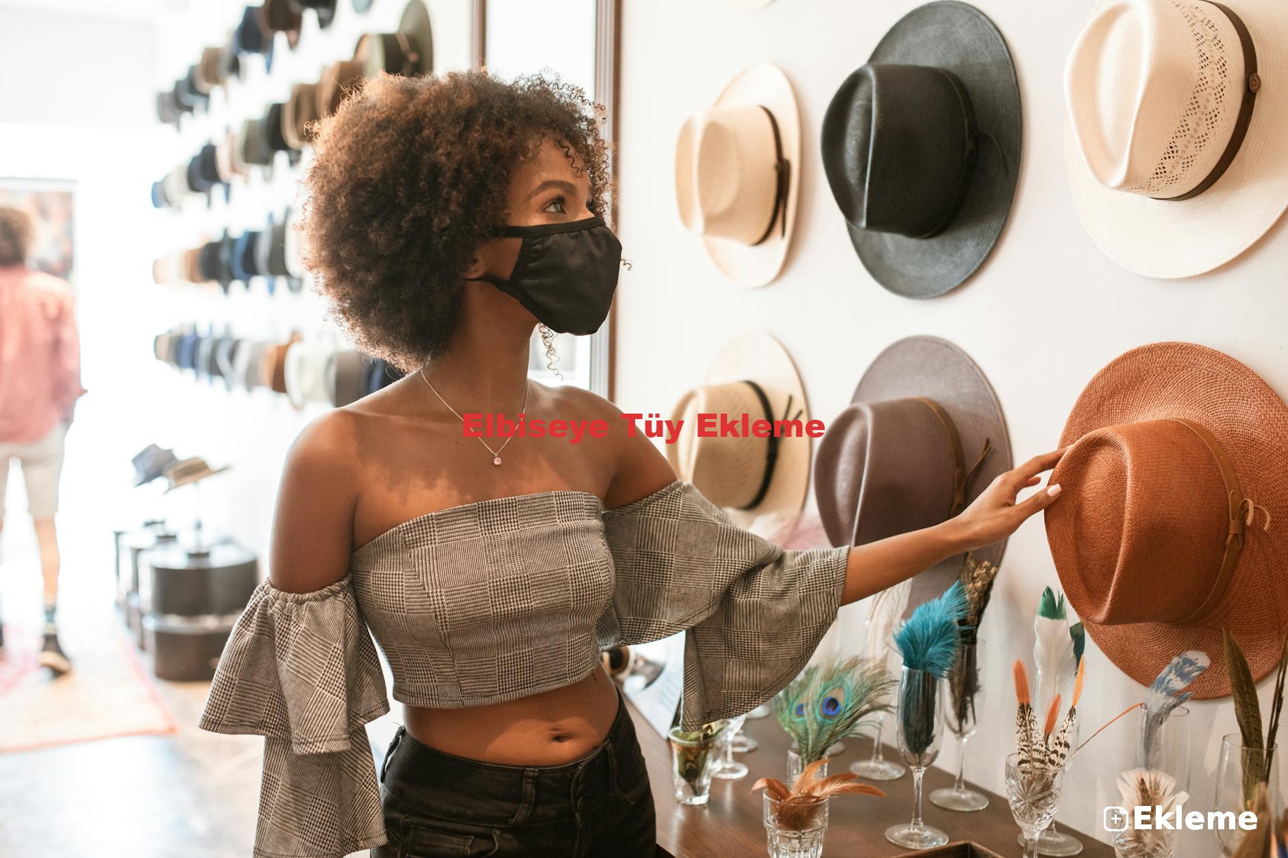 Elbiseye Tüy Ekleme