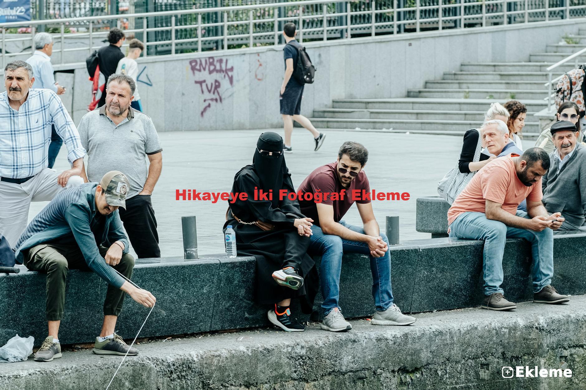Hikayeye İki Fotoğraf Ekleme