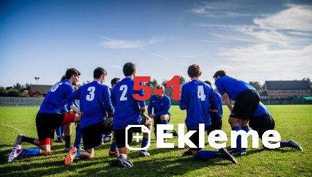 Futbolun Ilk Macinda Kac Kisi Sahadaydi